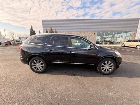 Used 2016 Buick Enclave Premium w/ Experience Buick Package image 4