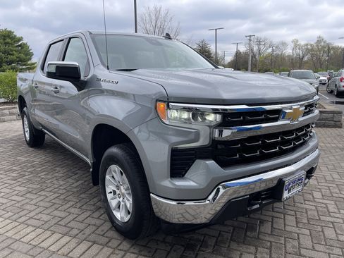 Used 2025 Chevrolet Silverado 1500 LT image 7