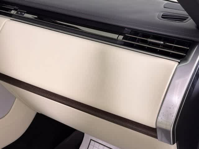New 2026 Land Rover Range Rover SE AWD/4WD image 35