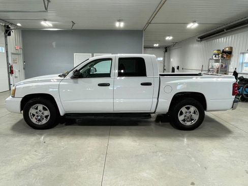 Used 2006 Dodge Dakota SLT image 4