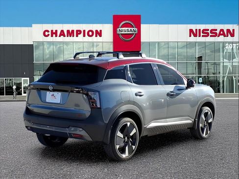 New 2026 Nissan Kicks SR image 7