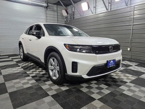 Used 2024 Honda Prologue EX image 4