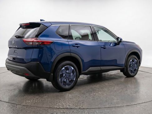 Used 2025 Nissan Rogue SV FWD image 7