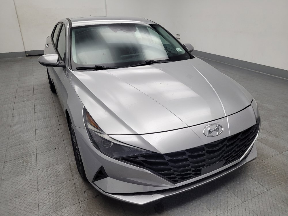 Used 2021 Hyundai Elantra SEL w/ Convenience Package FWD image 14