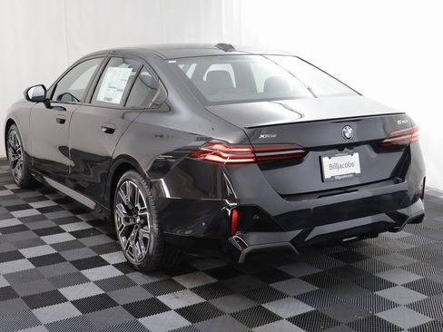 New 2026 BMW 530i xDrive 530i xDrive w/ M Sport Package image 16