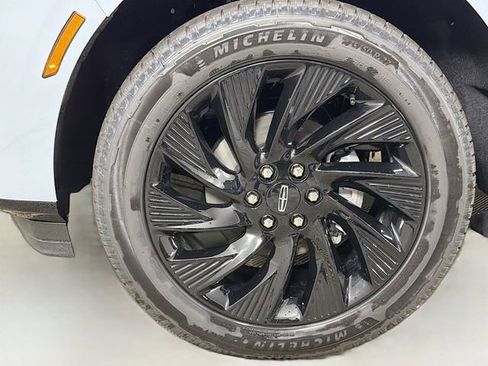 New 2025 Lincoln Navigator Reserve w/ Jet Appearance Package AWD/4WD image 35