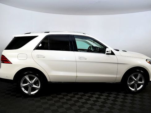 Used 2016 Mercedes-Benz GLE 300d 4MATIC image 6