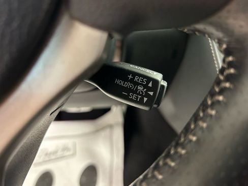 Used 2017 Lexus IS 300 F Sport w/ F Sport Package image 12