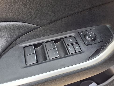 Certified 2025 Toyota RAV4 XLE image 19