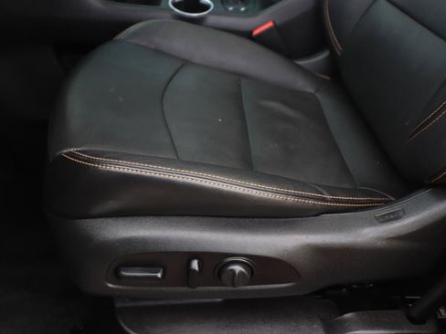 Used 2021 GMC Terrain SLT w/ Elevation Edition FWD image 19
