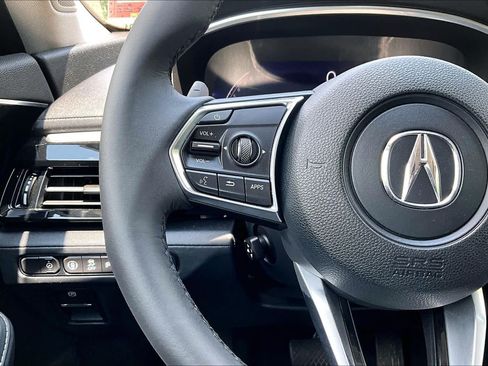 Used 2023 Acura MDX SH-AWD w/ Technology Package image 47