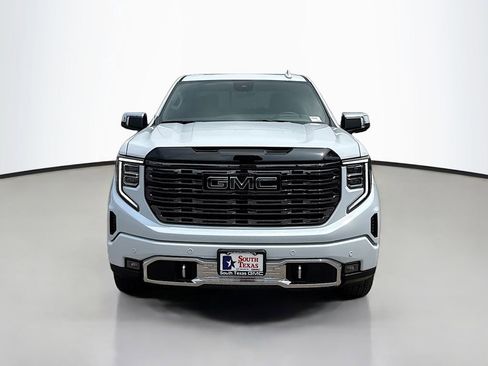 Used 2026 GMC Sierra 1500 Denali Ultimate AWD/4WD image 2