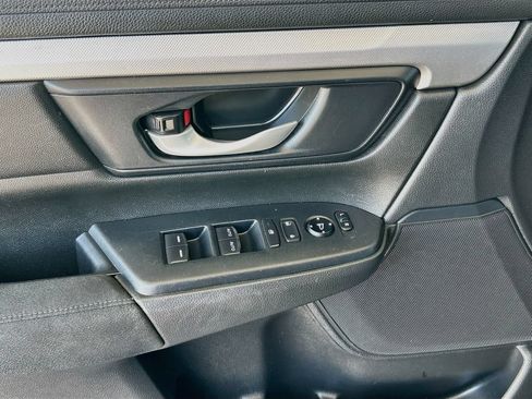 Used 2022 Honda CR-V Special Edition image 17