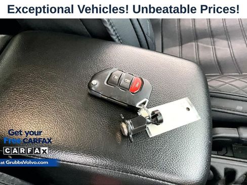 Used 2021 Jeep Wrangler Unlimited Rubicon AWD/4WD image 11