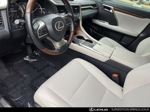 Certified 2022 Lexus RX 350L FWD w/ Premium Package image 14