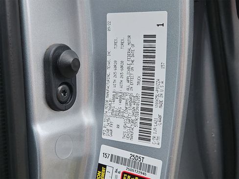 Used 2022 Toyota Tundra Platinum image 38