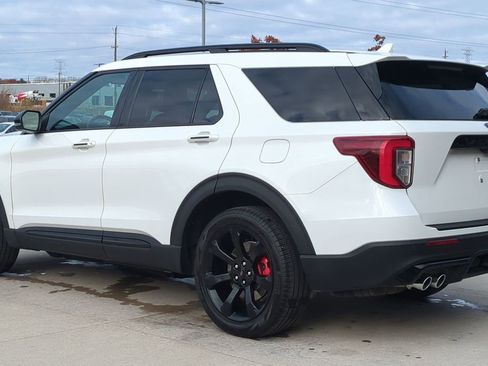 Certified 2023 Ford Explorer ST w/ Equipment Group 401A image 3