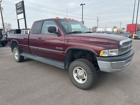 Used 2000 Dodge Ram 2500 Truck 4x4 Quad Cab image 4
