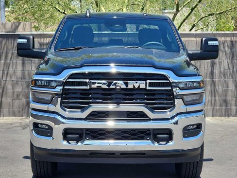 Used 2026 RAM 2500 Big Horn AWD/4WD image 3