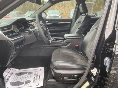 Used 2022 Jeep Grand Cherokee Trailhawk image 12