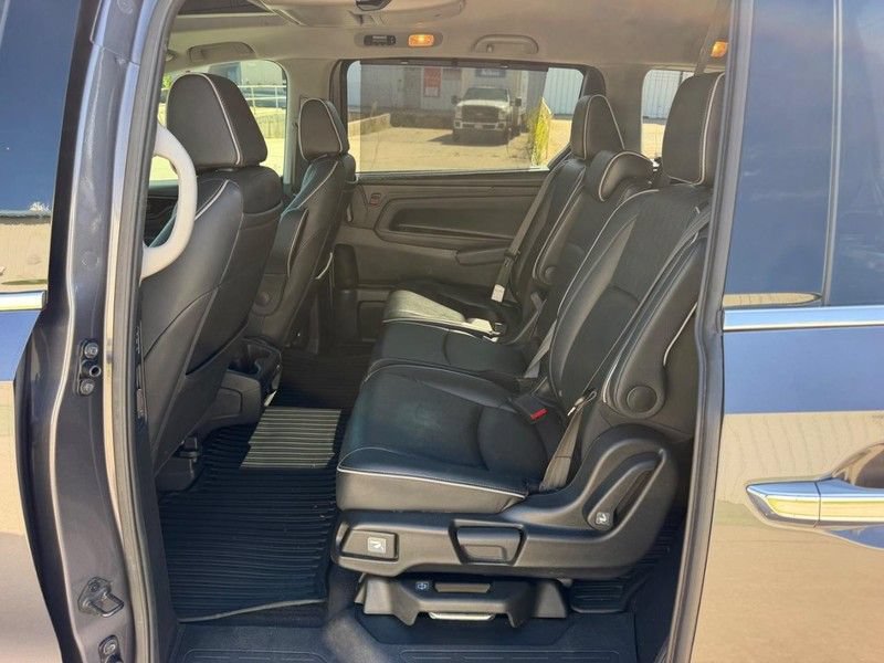 Used 2023 Honda Odyssey Elite image 9