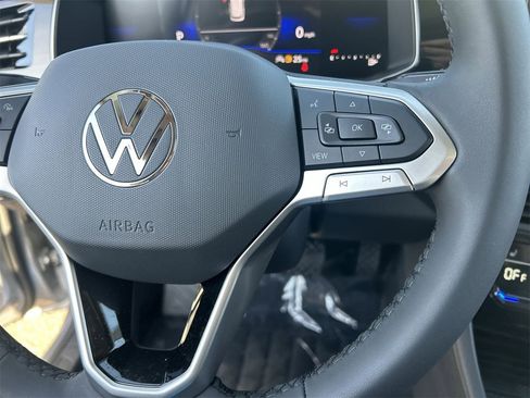 New 2026 Volkswagen Jetta SE image 21