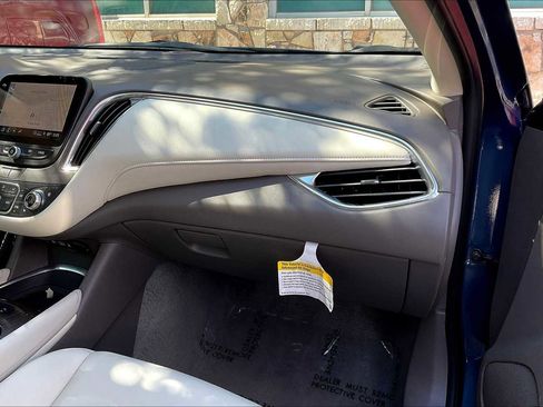 Used 2024 Chevrolet Malibu LT image 16