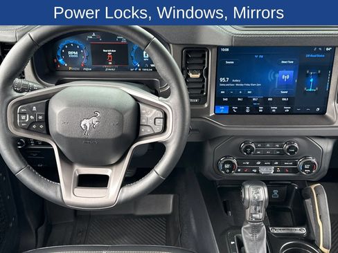 Certified 2025 Ford Bronco Badlands AWD/4WD image 19