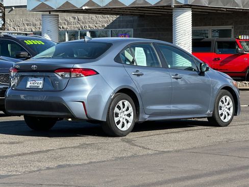 Used 2024 Toyota Corolla LE image 4