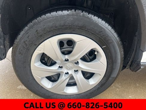 Used 2024 Toyota RAV4 LE image 5