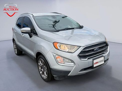 Used 2019 Ford EcoSport Titanium image 3