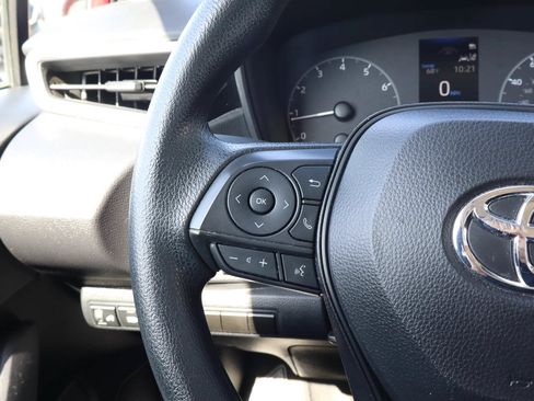 Used 2024 Toyota Corolla LE FWD image 24