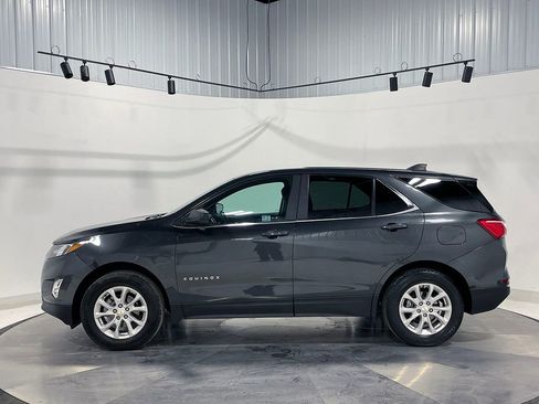 Used 2021 Chevrolet Equinox LT AWD/4WD image 16