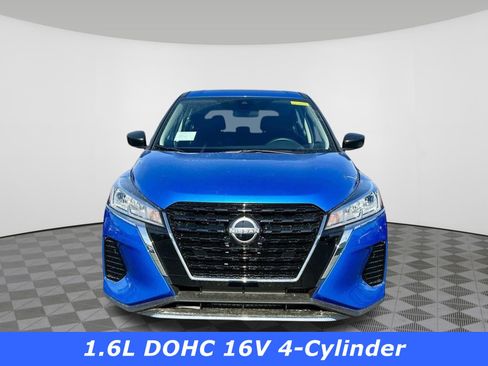 Certified 2025 Nissan Kicks Play S FWD image 12