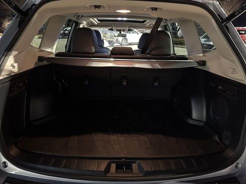 Used 2023 Subaru Forester Limited image 13