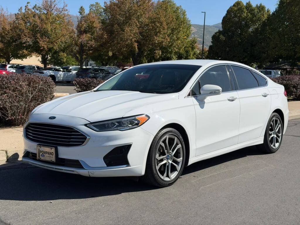 Used 2019 Ford Fusion SEL FWD image 1