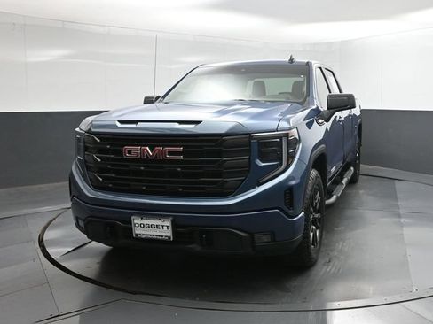 Used 2026 GMC Sierra 1500 Elevation w/ Elevation Select Package RWD image 22