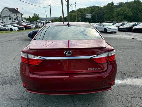 Used 2013 Lexus ES 300h w/ Luxury Pkg FWD image 4