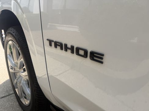 Used 2021 Chevrolet Tahoe High Country w/ Premium Package AWD/4WD image 15