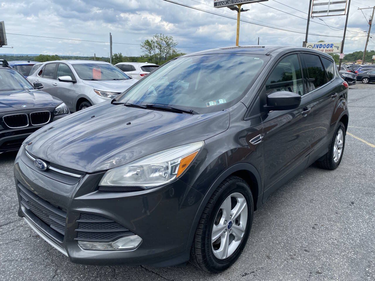 Used 2016 Ford Escape SE AWD/4WD image 1