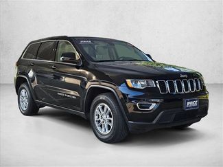 Used 2019 Jeep Grand Cherokee Laredo RWD video 3