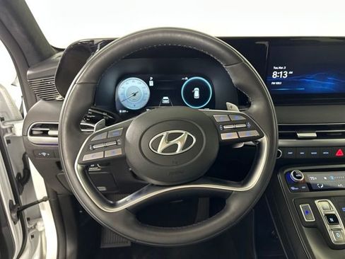 Used 2025 Hyundai Palisade Calligraphy image 16