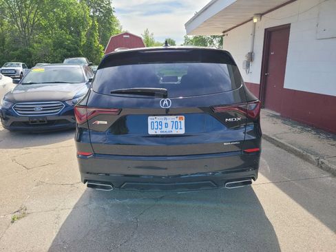 Used 2023 Acura MDX A-Spec AWD/4WD image 6