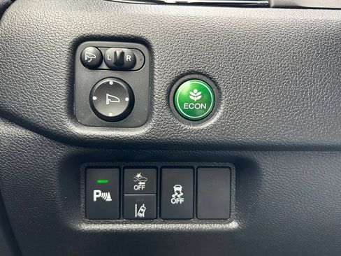 Used 2020 Honda Pilot Elite image 57