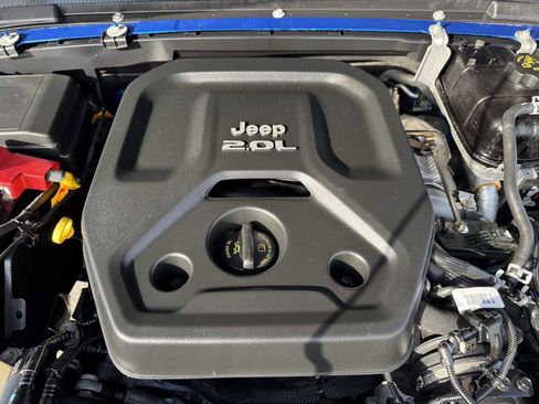 Used 2022 Jeep Wrangler Unlimited Sahara 4xe image 57