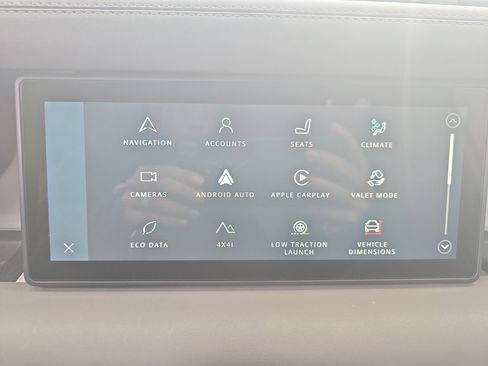 Used 2021 Land Rover Defender 90 S image 19