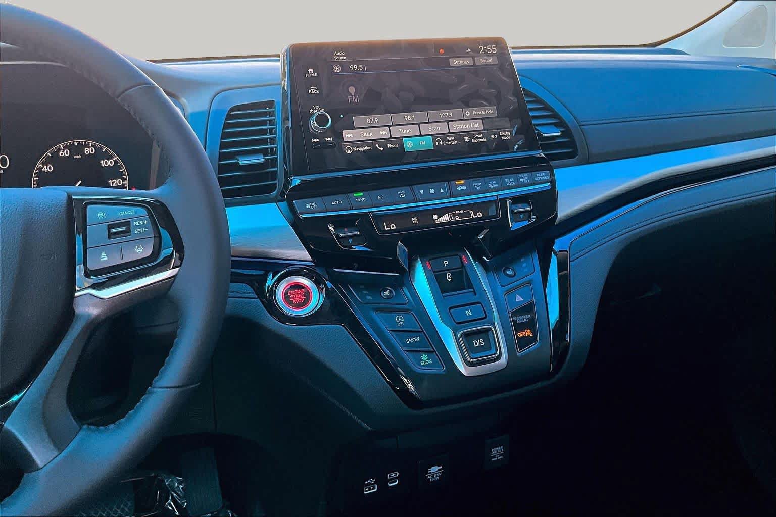 New 2027 Honda Odyssey Touring image 6