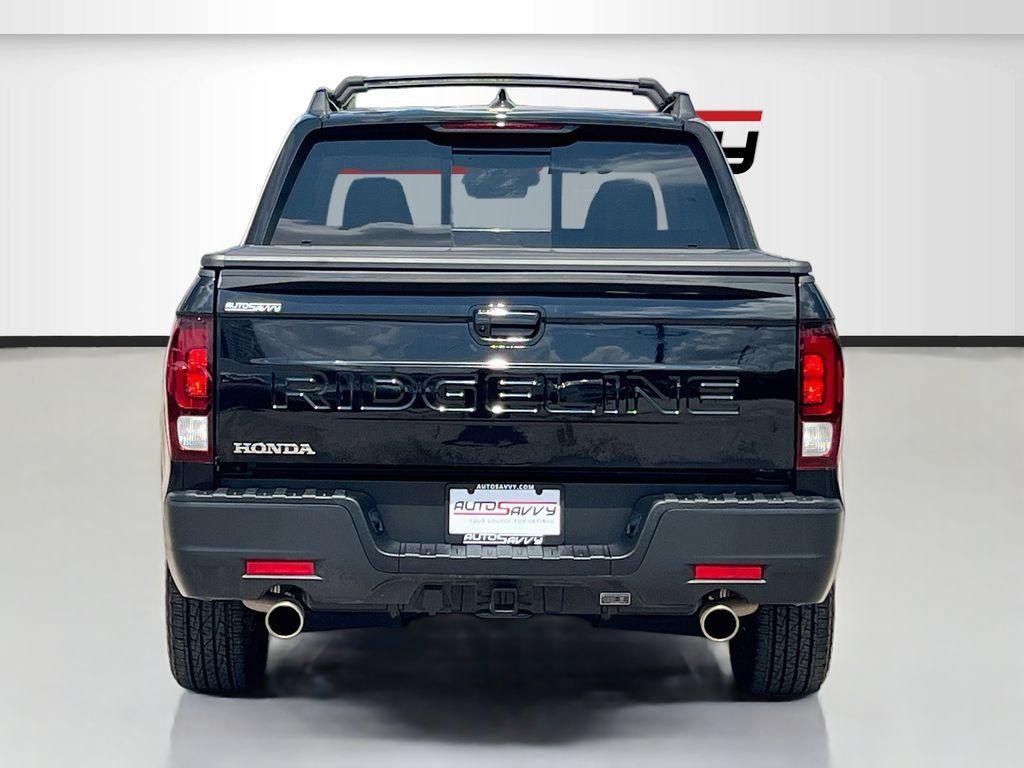 Used 2025 Honda Ridgeline RTL image 6