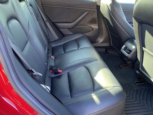 Used 2018 Tesla Model 3 Long Range image 7