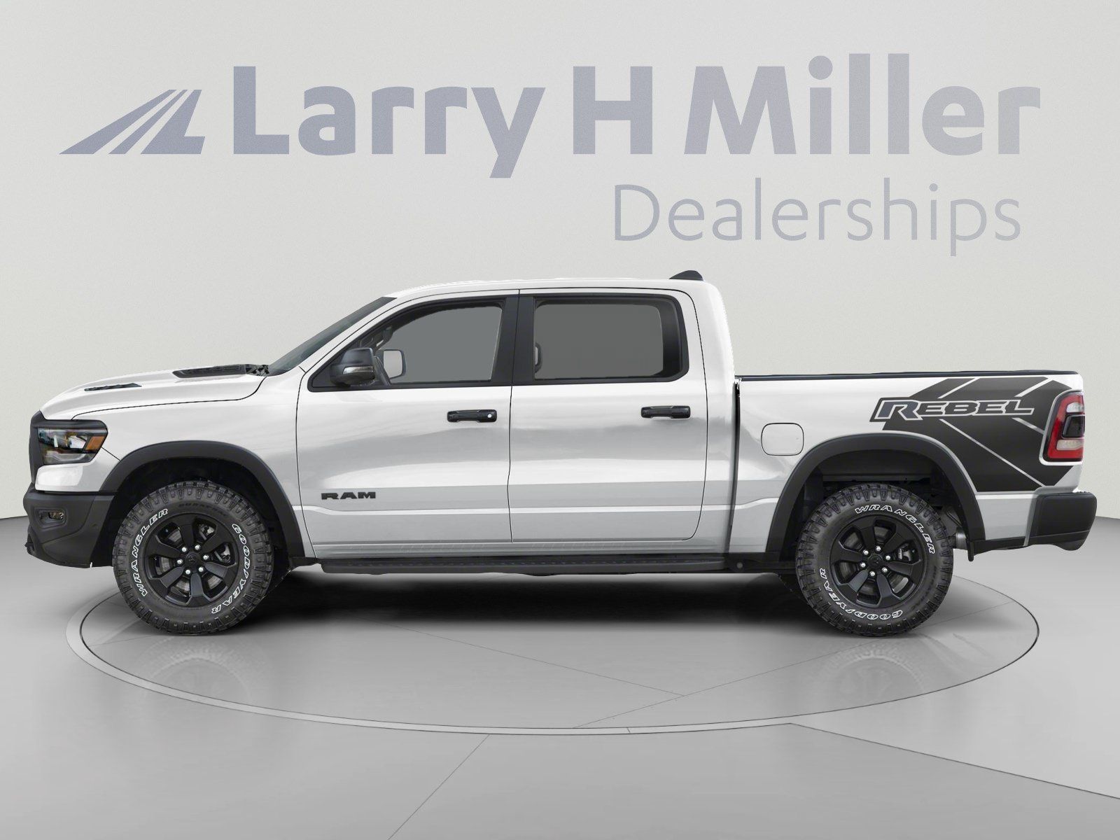 Used 2023 RAM 1500 Rebel w/ Rebel Level 1 Equipment Group AWD/4WD image 5